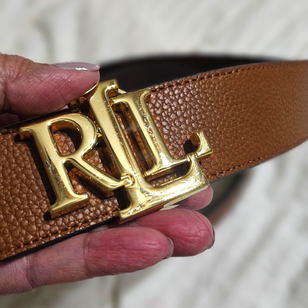 Ralph Lauren reversible belt.